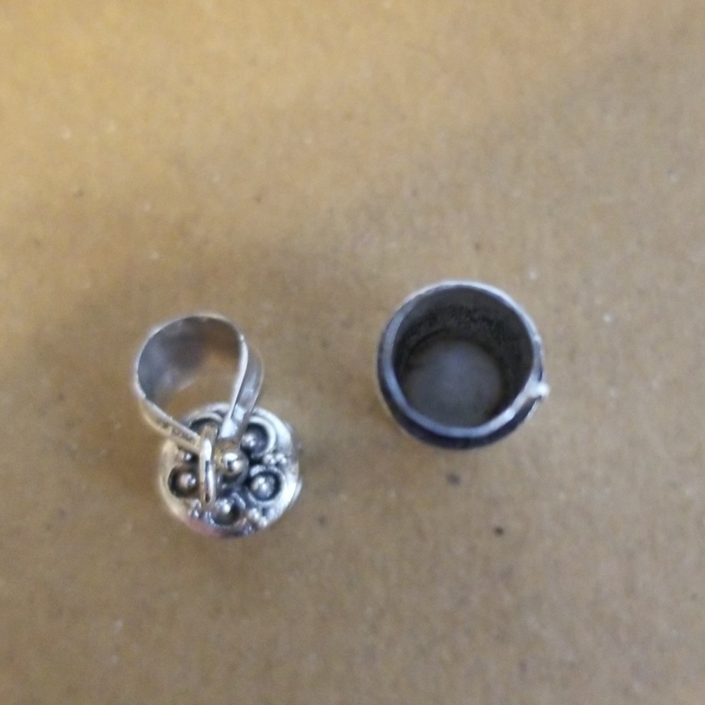 Final Price * Secret Chamber" Charm Balinese 9.25 - Picture 6 of 7